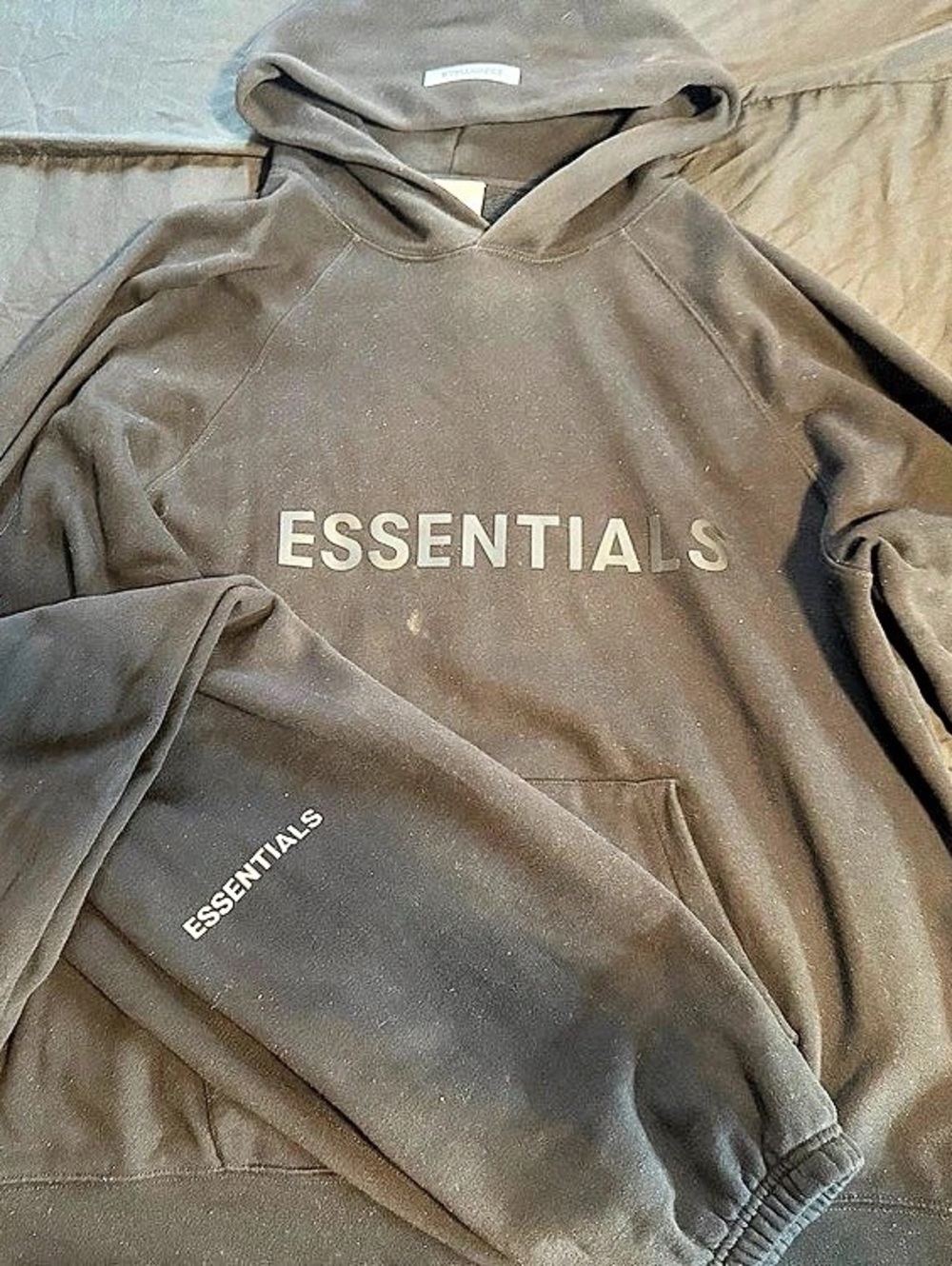 Fear of God Essentials hoodie Pullover Hoodie in Black Size Large